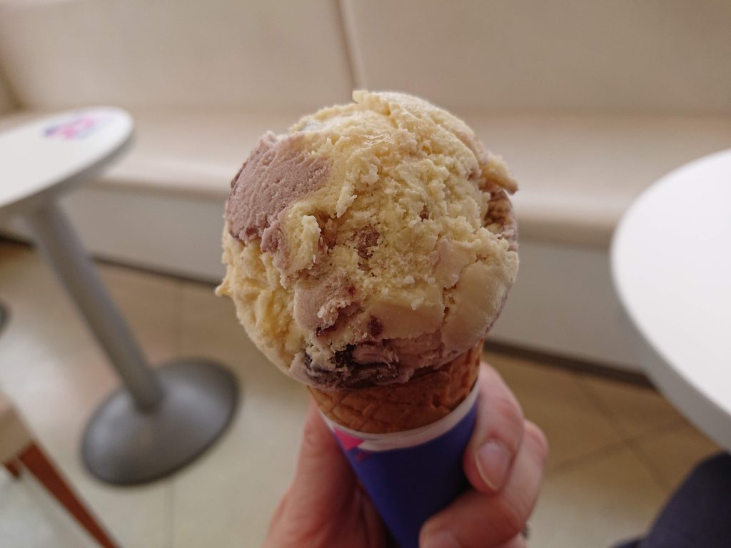 サーティワンアイスクリーム　無料　クーポン　バースデークーポン