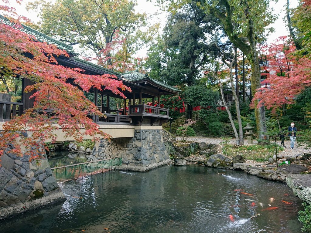 【名古屋】覚王山の紅葉は、揚輝荘がおススメ