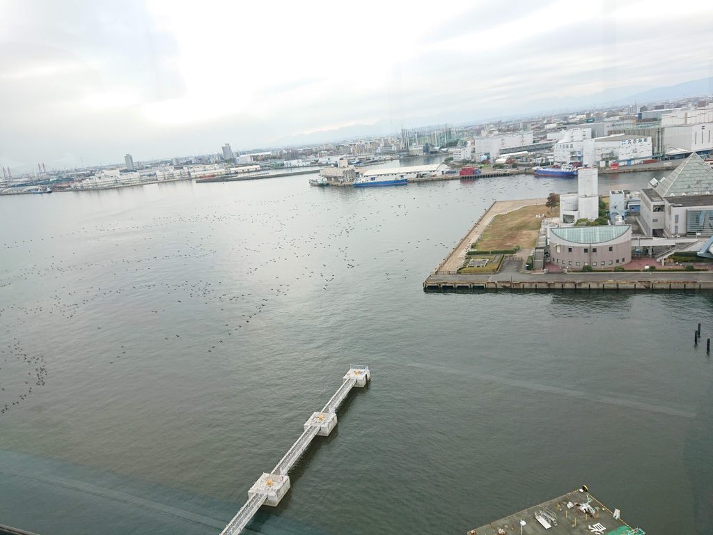 名古屋港ポートビル展望室と、名古屋海洋博物館 名古屋観光
