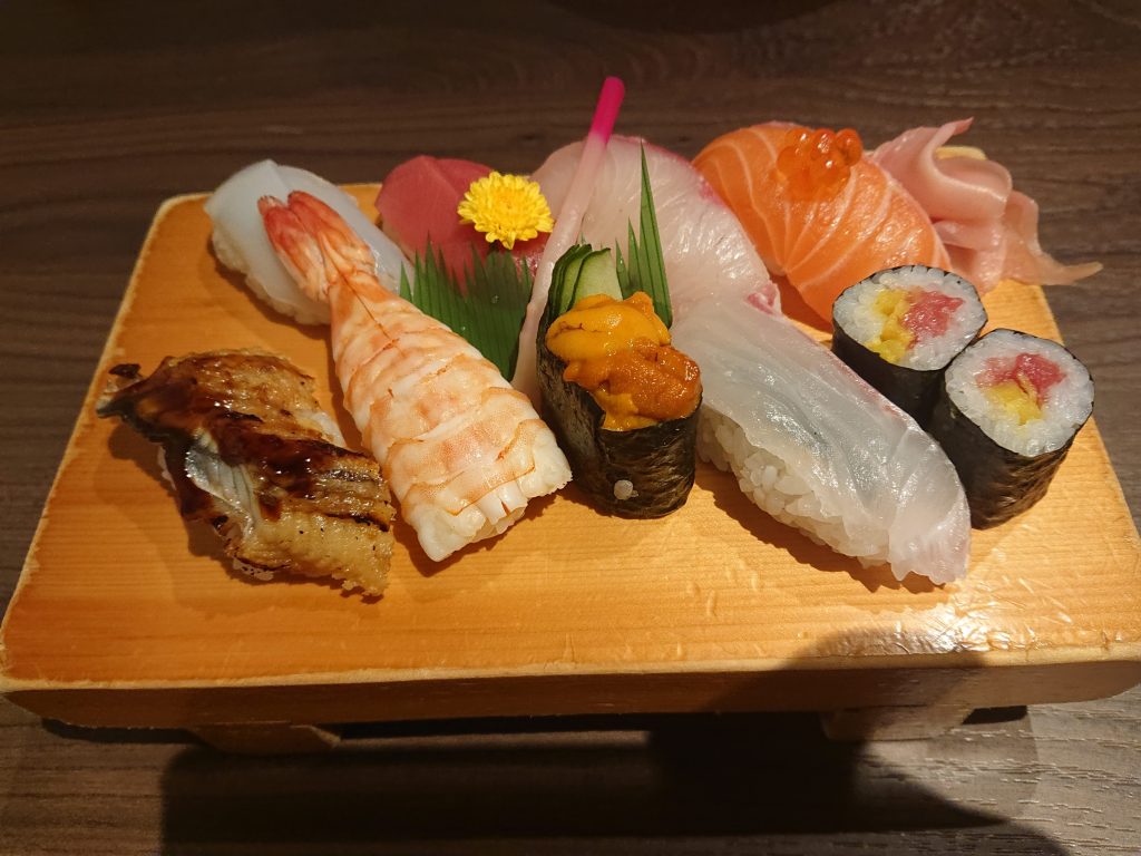川西の大漁寿司　ランチタイムはお得なセット　おすすめ　安い　美味しい