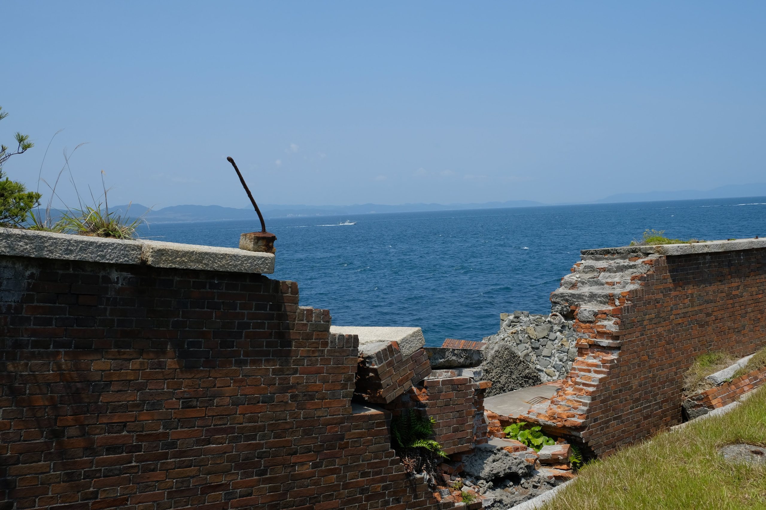 友ヶ島（沖ノ島）　無人島ハイキング　砲台跡　ラピュタの島